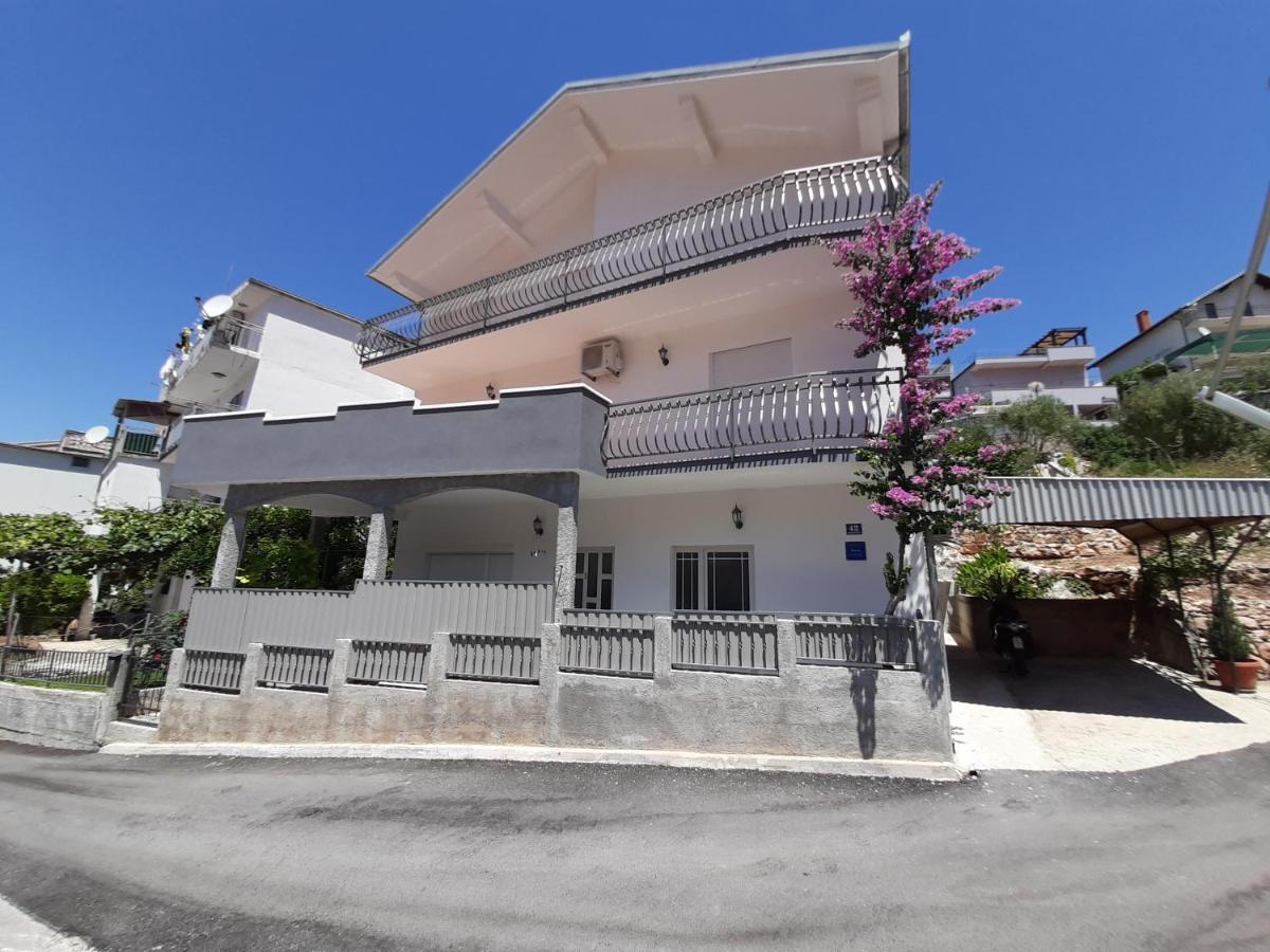 Apartment Luna Trogir Eksteriør billede